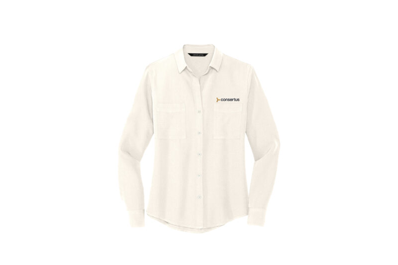 Consertus | Mercer+Mettle® Women's Stretch Crepe Long Sleeve Camp Blouse - Image 2